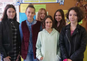 Sekcja dekoracyjna opiekująca się tablicami SU Lena Misiora Julia Kawka Nadia Dzięcioł Judyta Dorochowicz Aleksandra Kaźmierczak Martyna Ogłodzińska