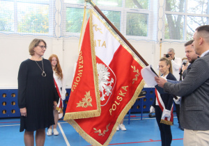 Przekazaniae nowego szatndau- przemówienie dyrektora
